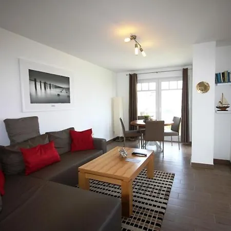 Villa Strandnah - Ferienwohnungen Börgerende-Rethwisch Buitenkant foto