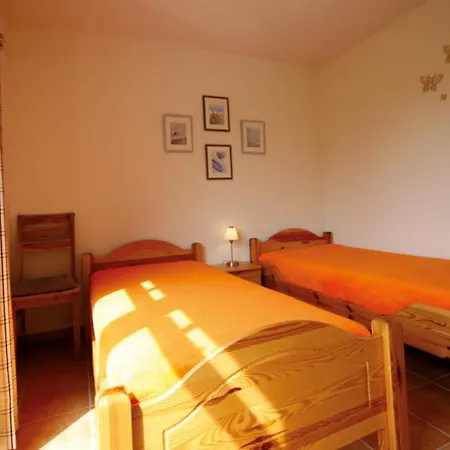 Villa Strandnah - Ferienwohnungen Börgerende-Rethwisch Buitenkant foto