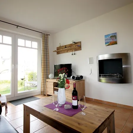 Villa Strandnah - Ferienwohnungen Börgerende-Rethwisch Buitenkant foto