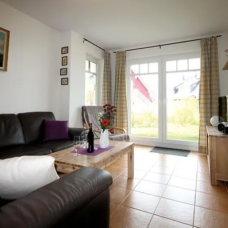 Villa Strandnah - Ferienwohnungen Börgerende-Rethwisch Buitenkant foto