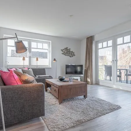 Villa Strandnah - Ferienwohnungen Börgerende-Rethwisch Buitenkant foto