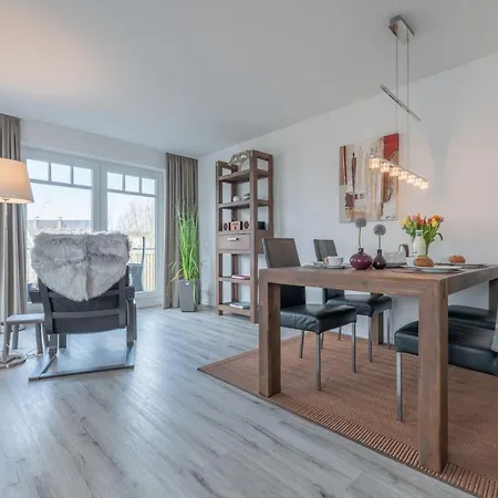 Villa Strandnah - Ferienwohnungen Börgerende-Rethwisch Buitenkant foto